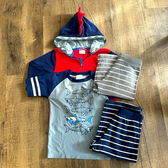 Hanna Andersson Other - Hanna Andersson Youth boy’s size 130 medium shark outfit lot 4 pieces mix/match